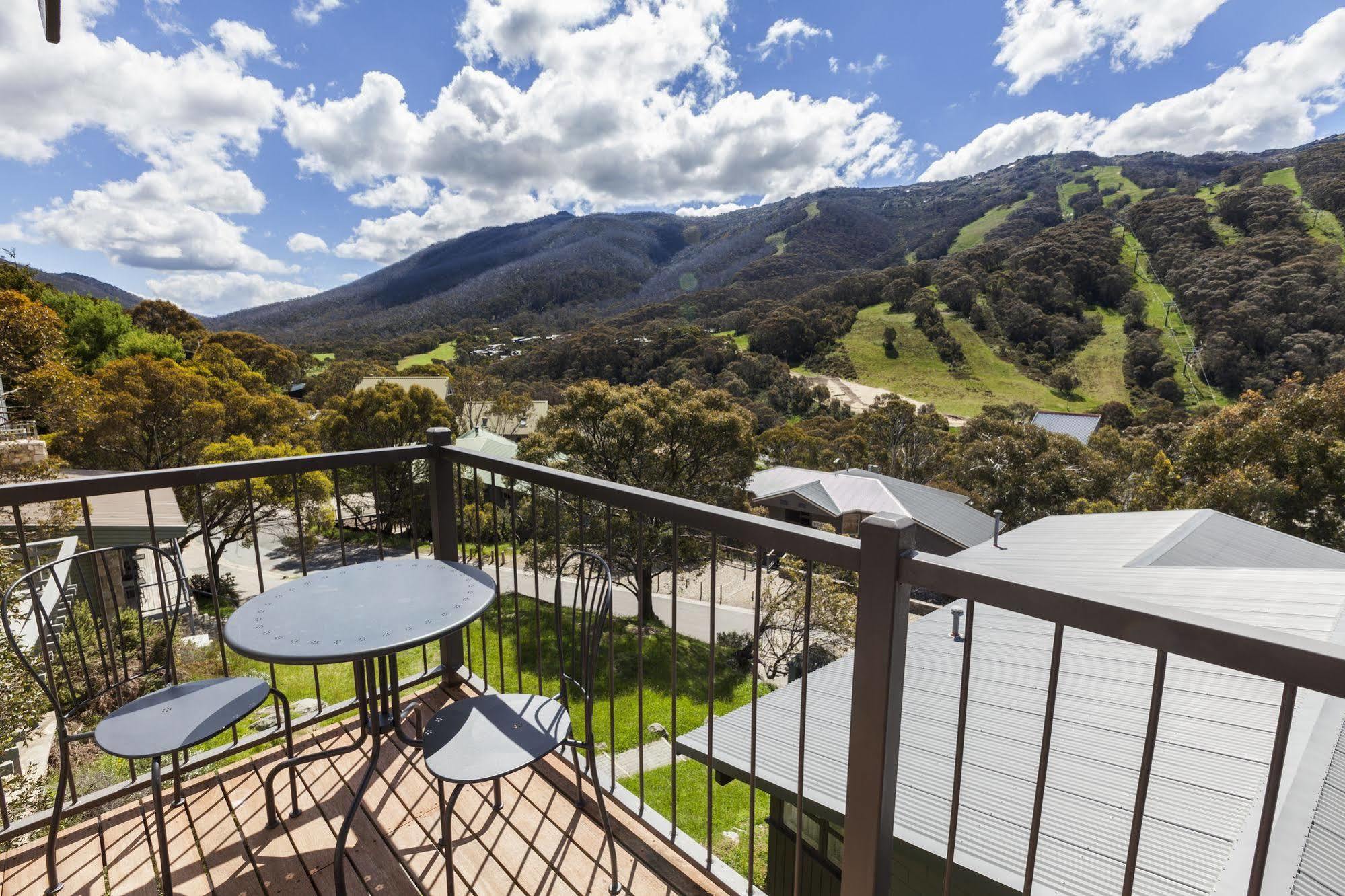 The Denman Hotel In Thredbo Extérieur photo